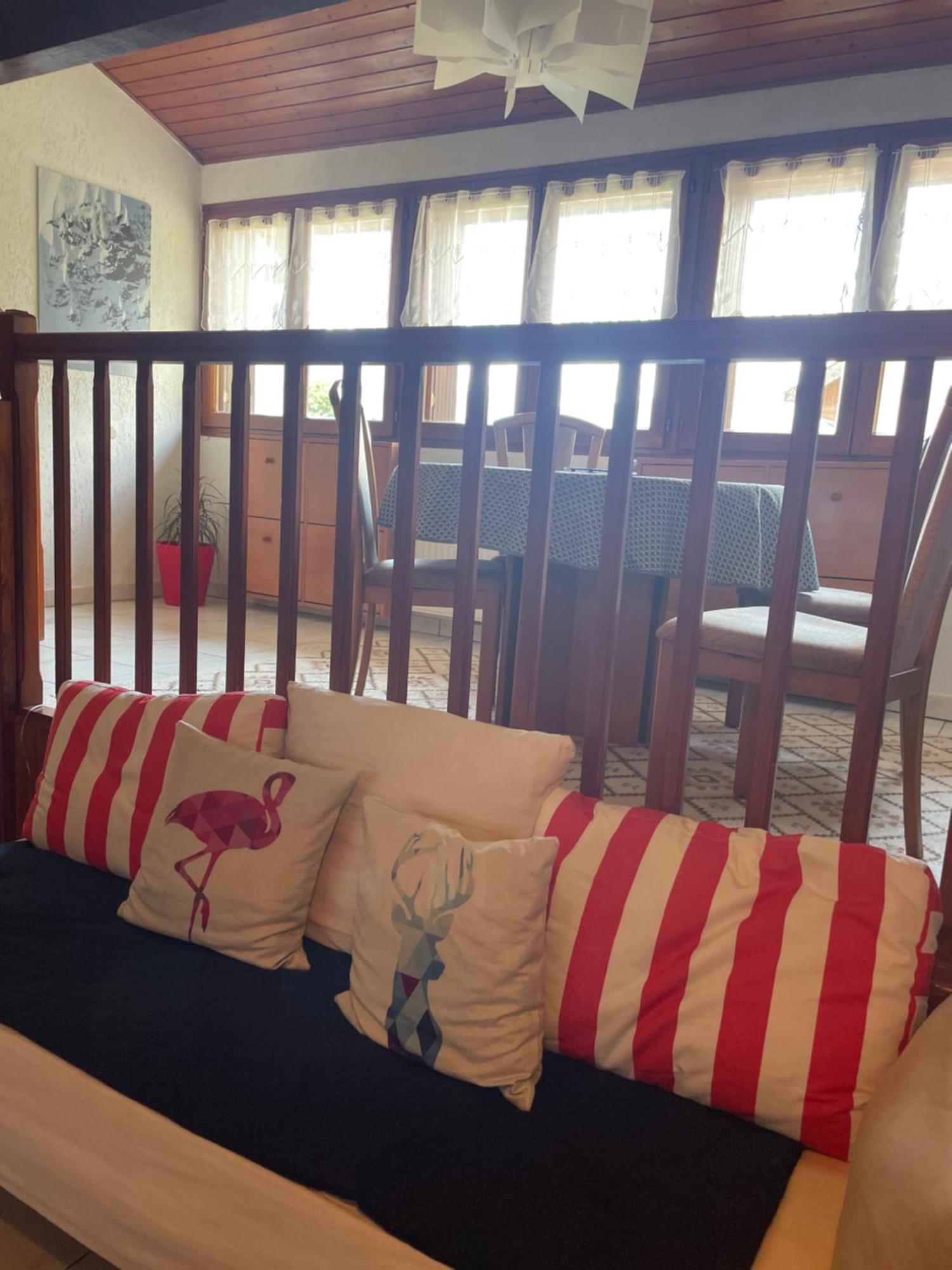 Rare 2 Bedroom With Private Beach On Lake Annecy Doussard Bagian luar foto